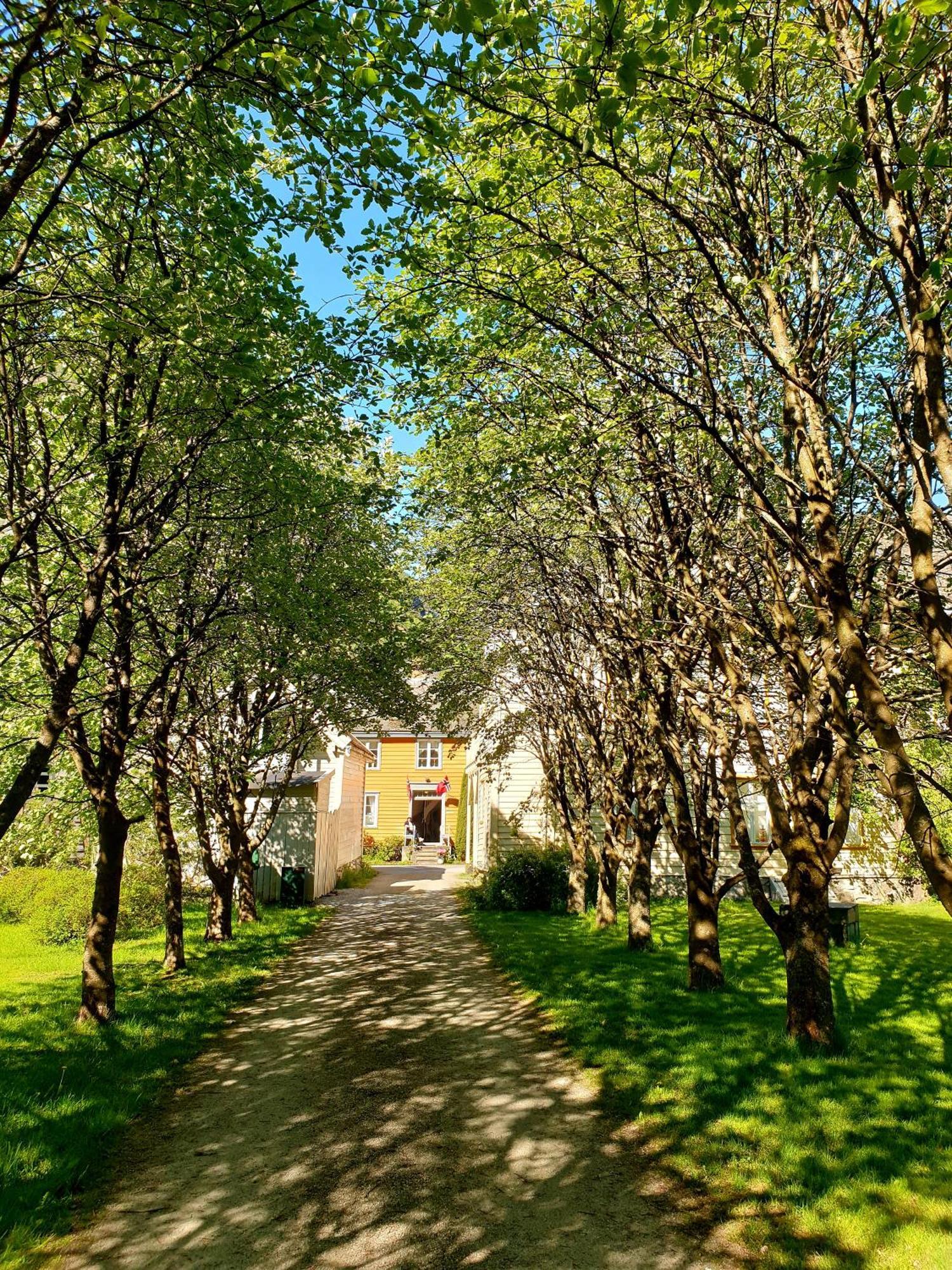 Kvammehuset Pa Gamle Laerdalsoyri Villa Bagian luar foto